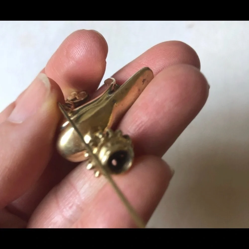 Solid gold plated Sterling silver  10 KT gold plating peacock pin Brooch 3.5”